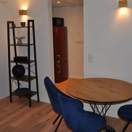 Apartment Stadtnaher Heller Souterrain *