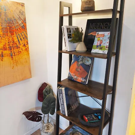 Stadtnaher Heller Souterrain